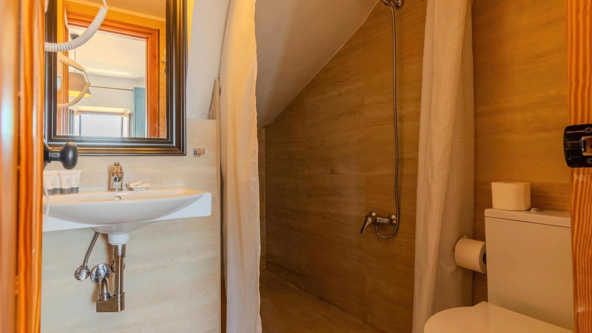 Guest house Annapolis Hotel Himare